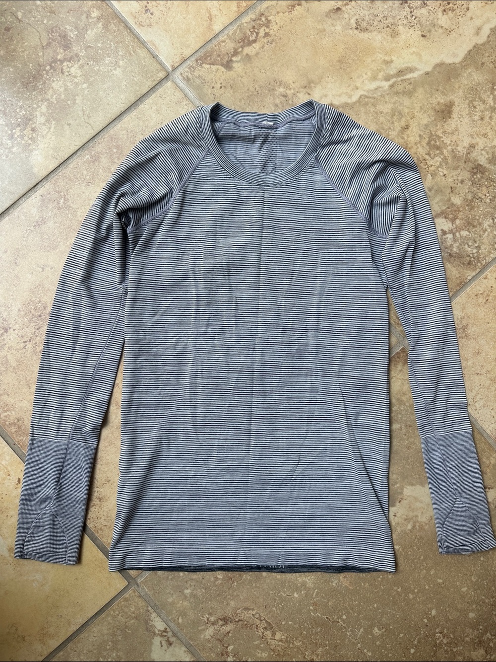 Lululemon Swiftly Tech 2.0 Black & White Striped Long Sleeve Tee